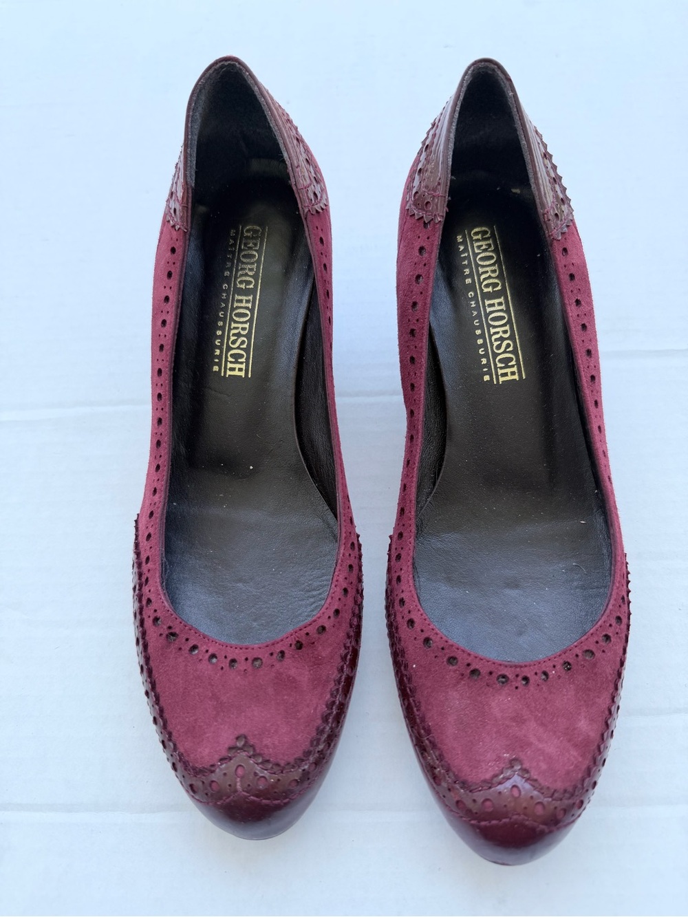 Georg horsch Women's Burgundy Suede Wingtip Pumps size 34/ US size 4-4.5